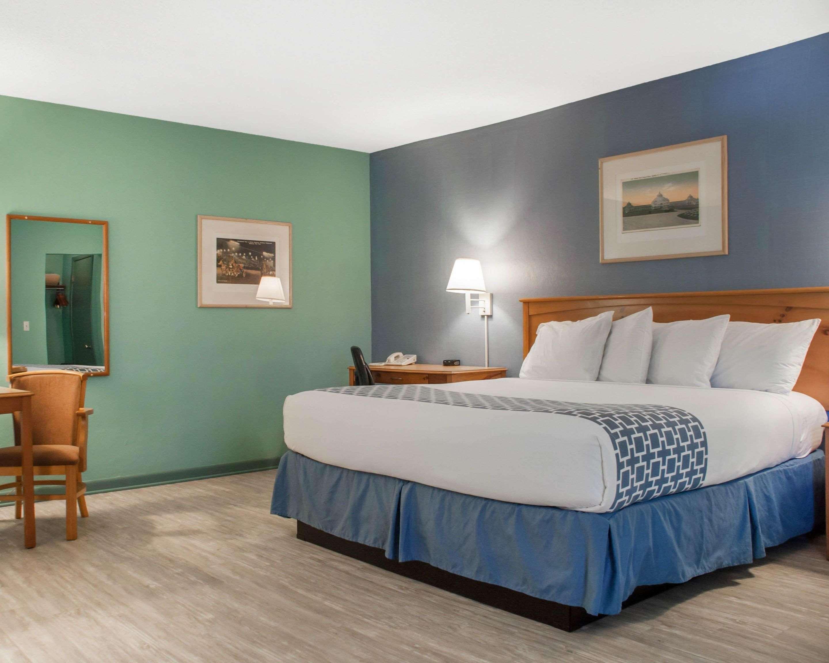 Econo Lodge Buffalo South Blasdell المظهر الخارجي الصورة